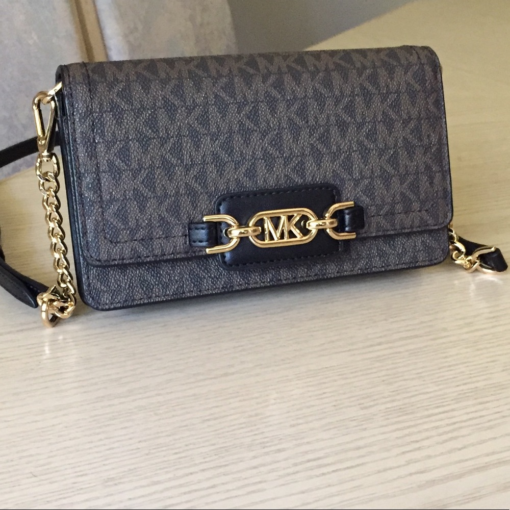 Michael Kors Heather Brown, Black Crossbody Bag - Picture 9 of 9